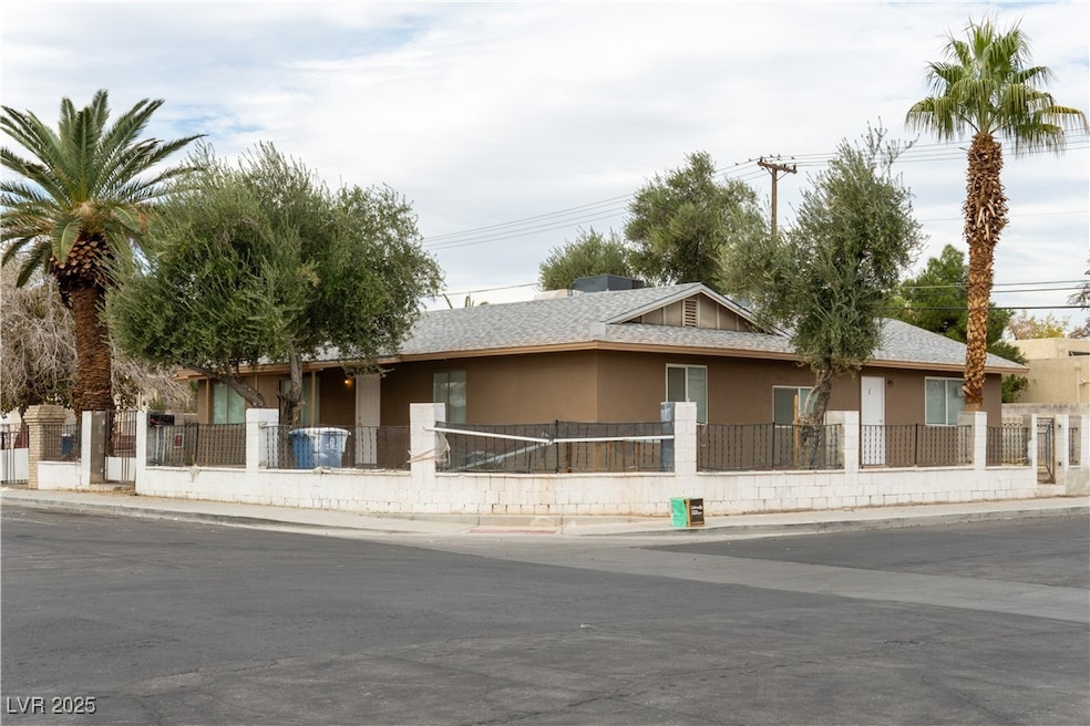 4241 Keithann Cir, Las Vegas, NV 89110 - photo 1