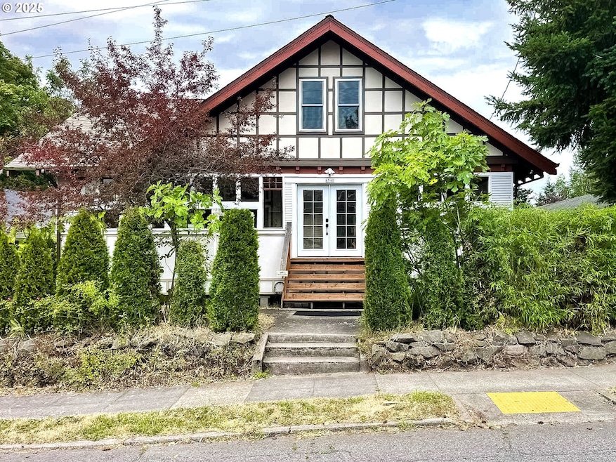 6541 E Burnside St, Portland, OR 97215 - photo 1