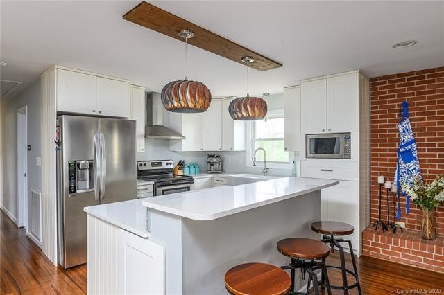 426 Griggs Rd, Clover, SC 29710 - photo 1