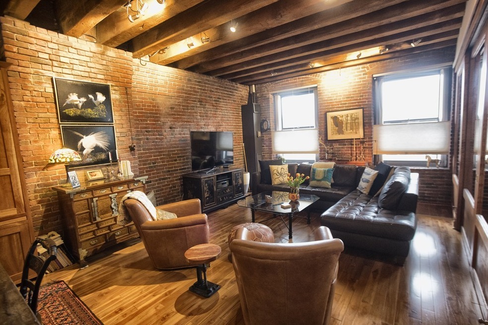 28 Atlantic Ave unit 320, Boston, MA 02110 - photo 1