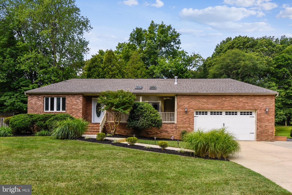 412 Beach Dr, Annapolis, MD 21403 - photo 1