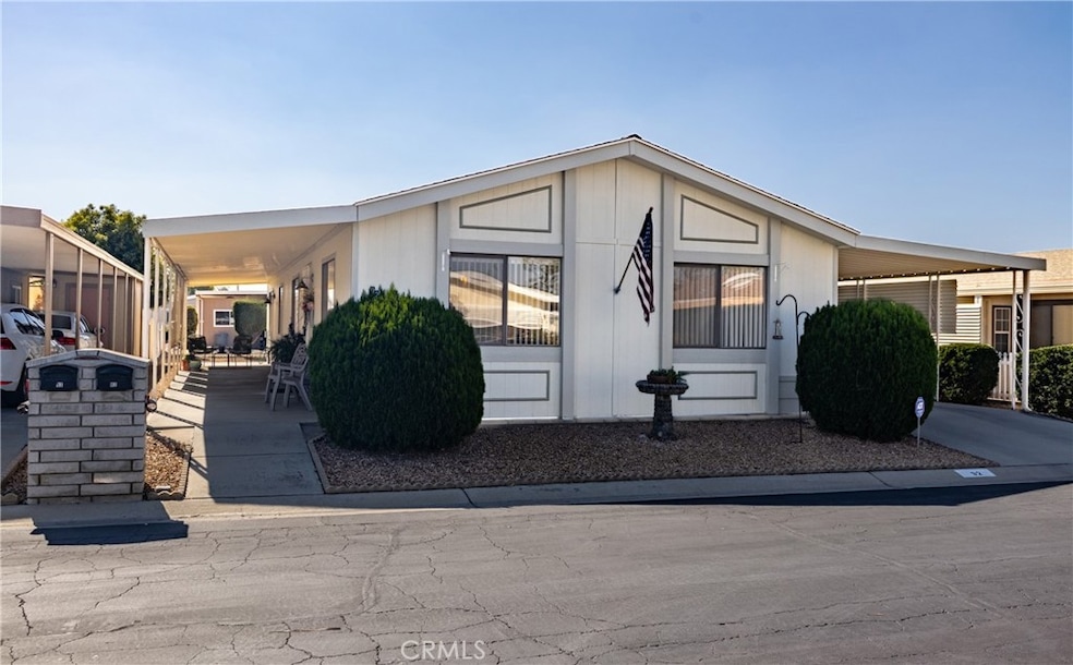 1250 N Kirby St unit 92, Hemet, CA 92545 - photo 1