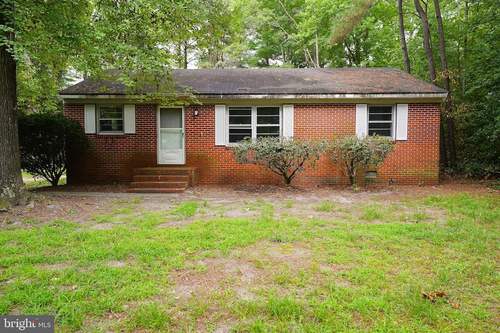 For Rent $1,295/month
