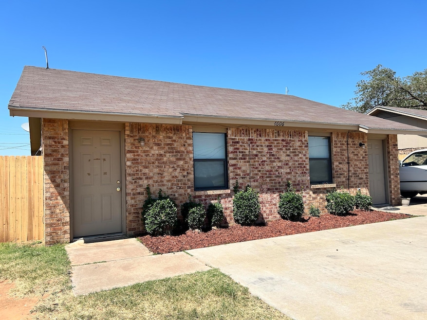4606 Erskine St unit B, Lubbock, TX 79416 - photo 1