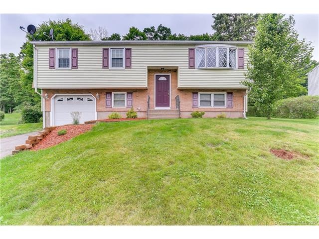 Welcome to 312 Knob Hill Road!