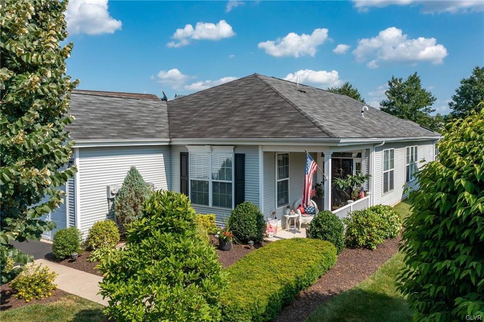 1885 Alexander Dr unit III26, Macungie, PA 18062 - photo 1