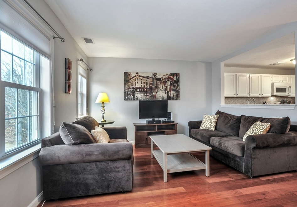 26 Hobart Ln, Rockland, MA 02370 - photo 1