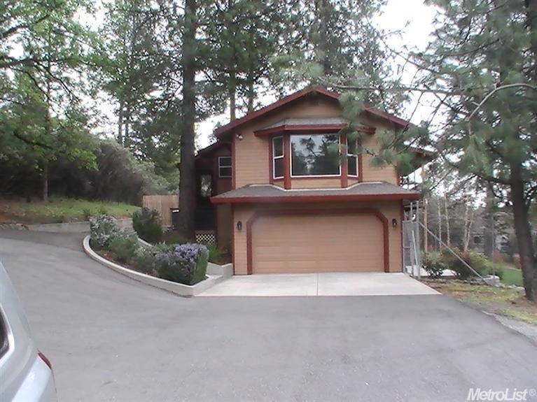 View of the front of the house