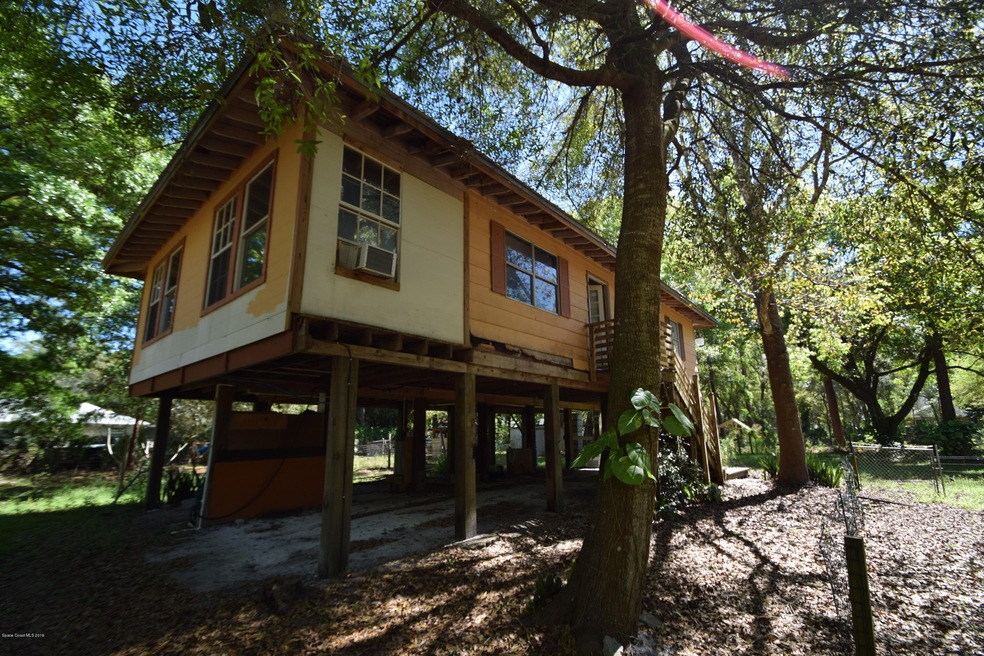 4535 PEPPERTREE STREET!