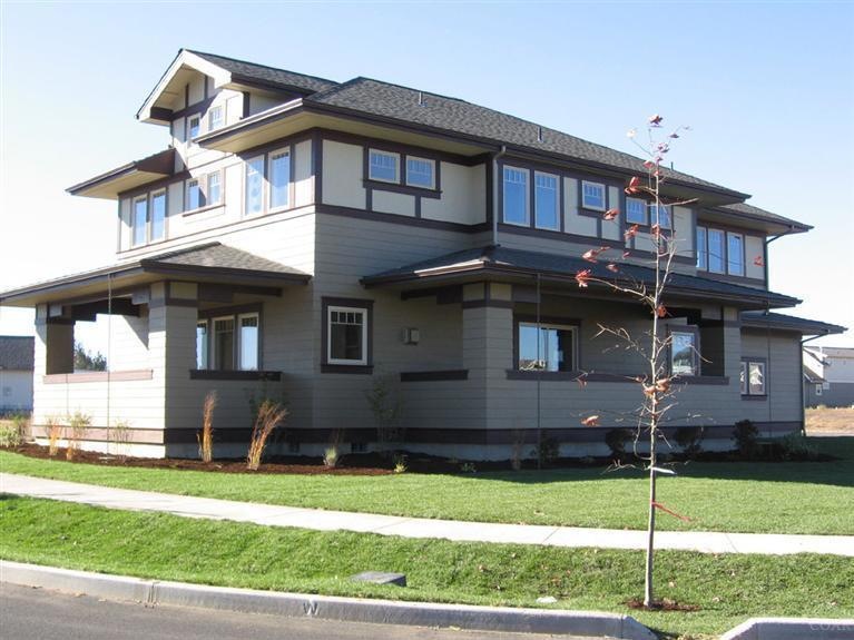 975 NW 13th St, Redmond, OR 97756 - photo 1