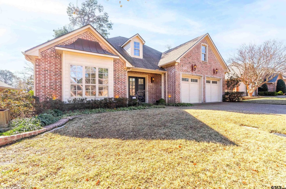 712 Fairmont Dr, Tyler, TX 75701 - photo 1