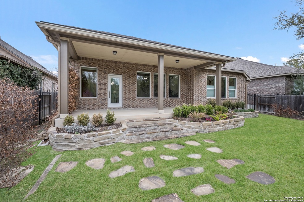 10634 Larch Grove Ct, Helotes, TX 78023 - photo 1