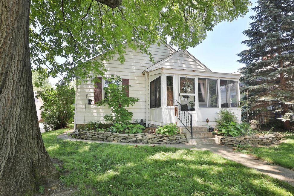 Welcome to 1207 Norton Avenue