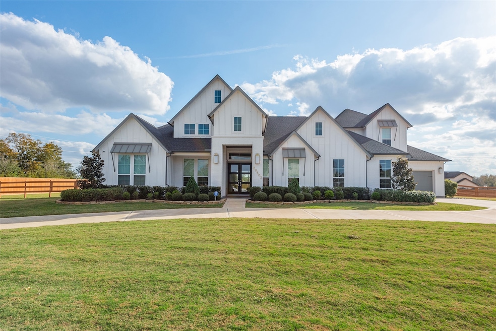 29503 Fulshear Lake Trace, Richmond, TX 77406 - photo 1