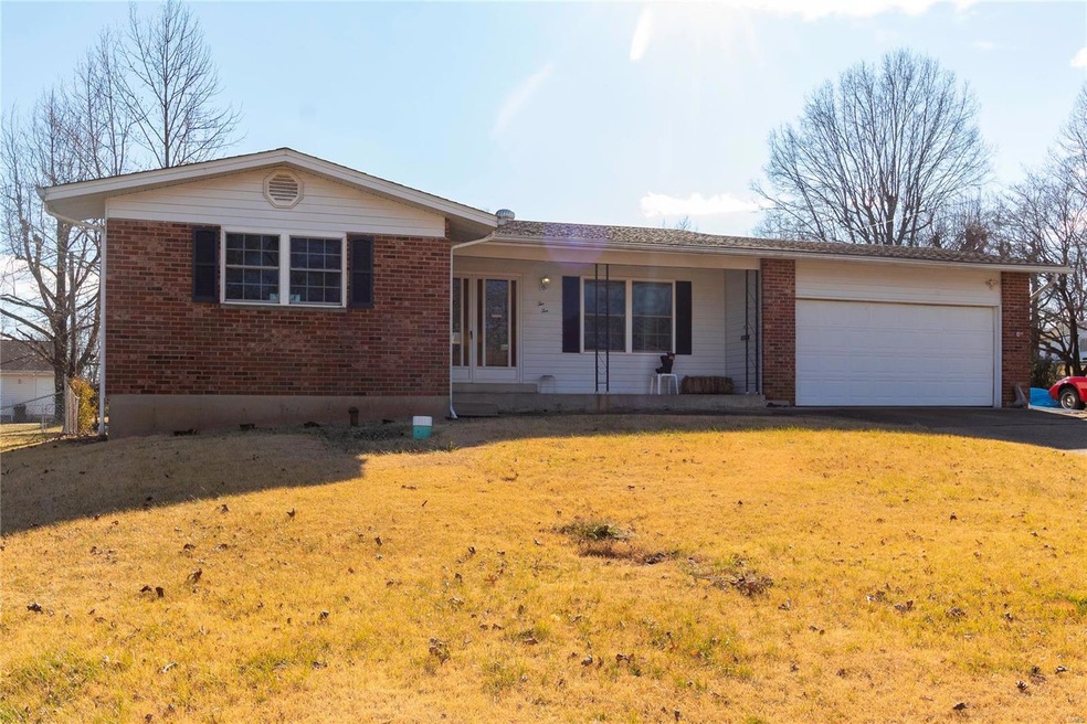 210 Pell St, Farmington, MO 63640 - photo 1