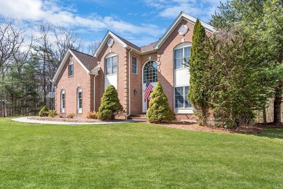 53 Hancock Rd, Franklin, MA 02038 - photo 1