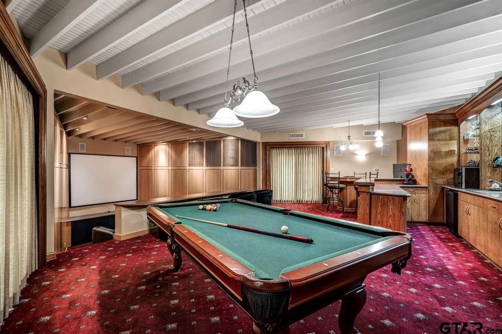 2834 2834 S Broadway Ave, Tyler, TX 75701 - photo 1