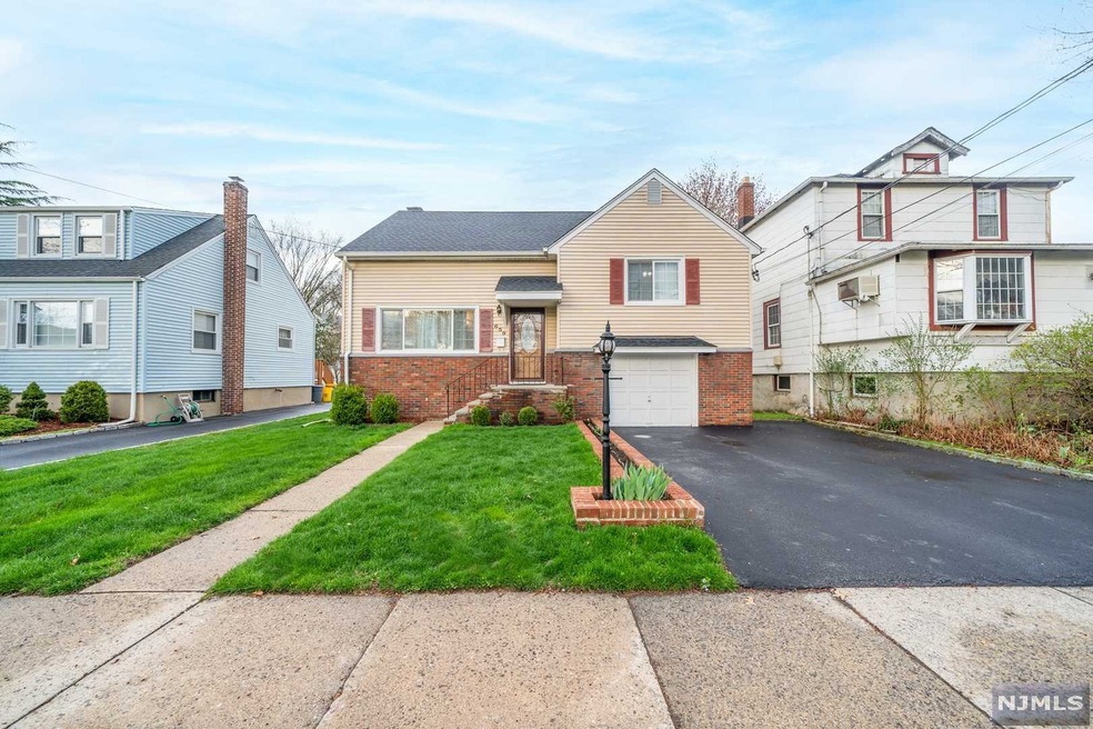 Sold $530,000 • Co-Listing Agent