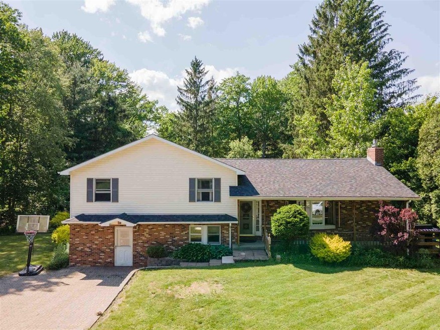 12 Maplewood Ln, Essex Junction, VT 05452 - photo 1