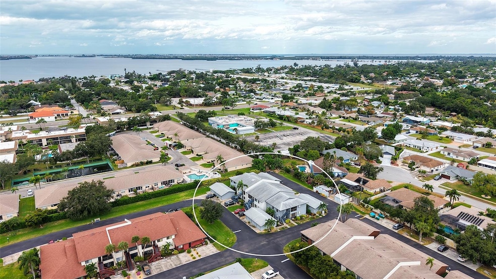 7210 27th Avenue Dr W unit 7210, Bradenton, FL 34209 - photo 1