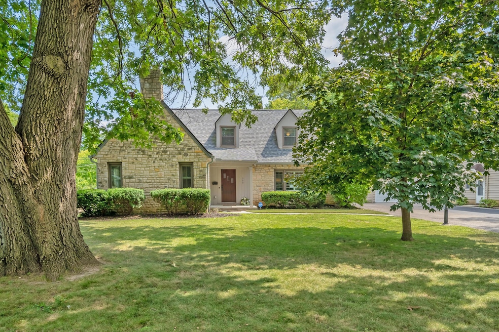 300 S Broadleigh Rd