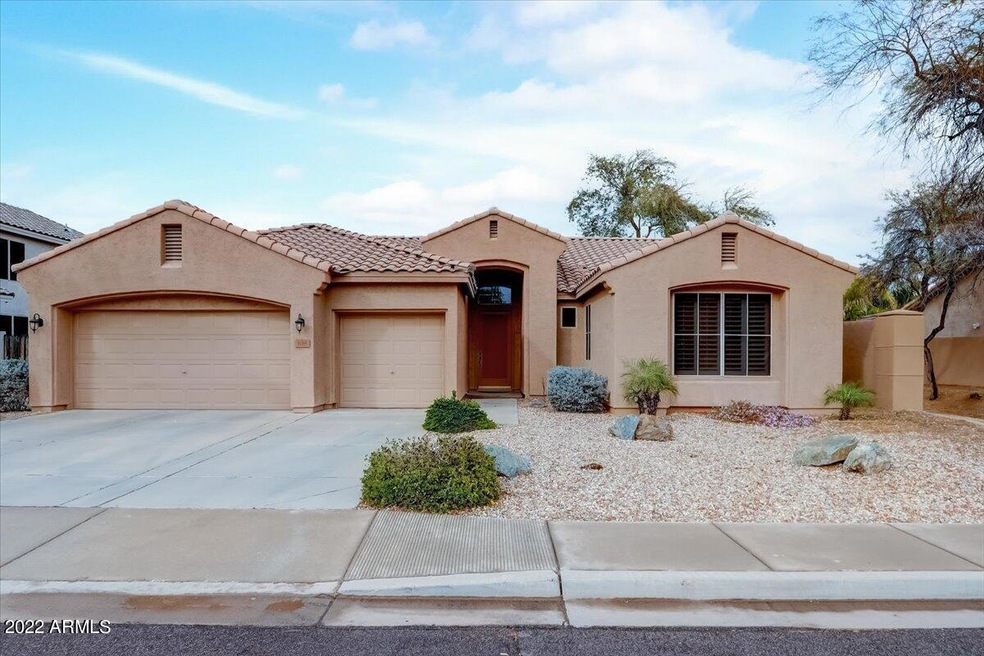 02-W Goldfinch Way-002