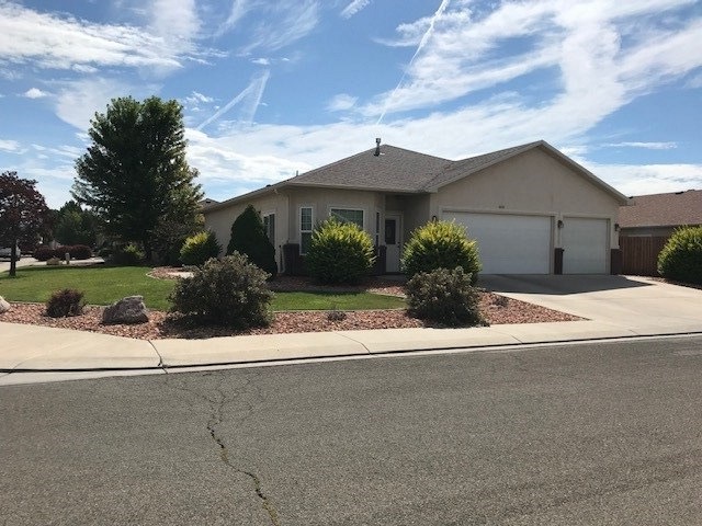 686 Polk Ct, Grand Junction, CO 81505 - photo 1