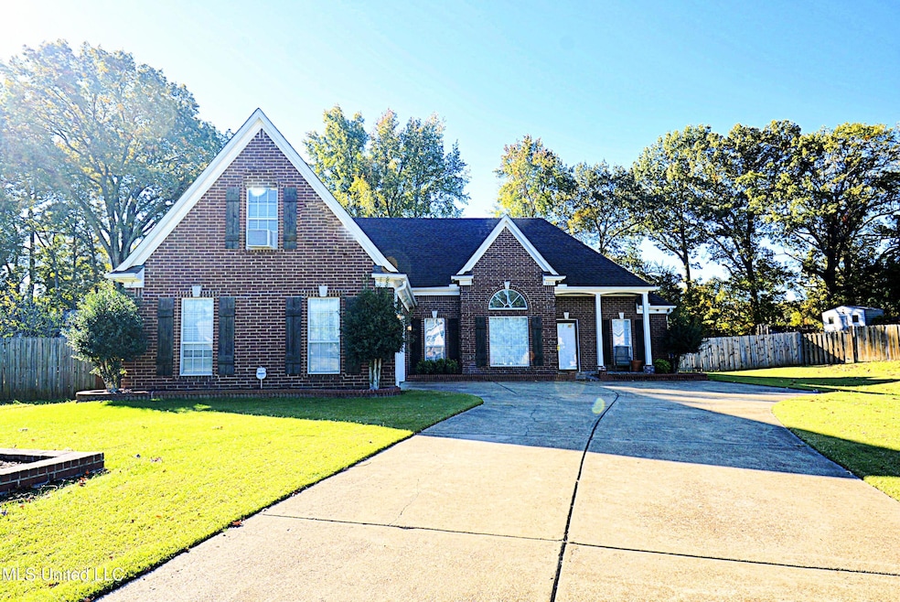 For Sale $289,900 • Co-Listing Agent