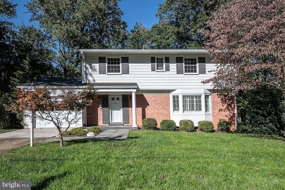 3221 Prince William Dr, Fairfax, VA 22031 - photo 1