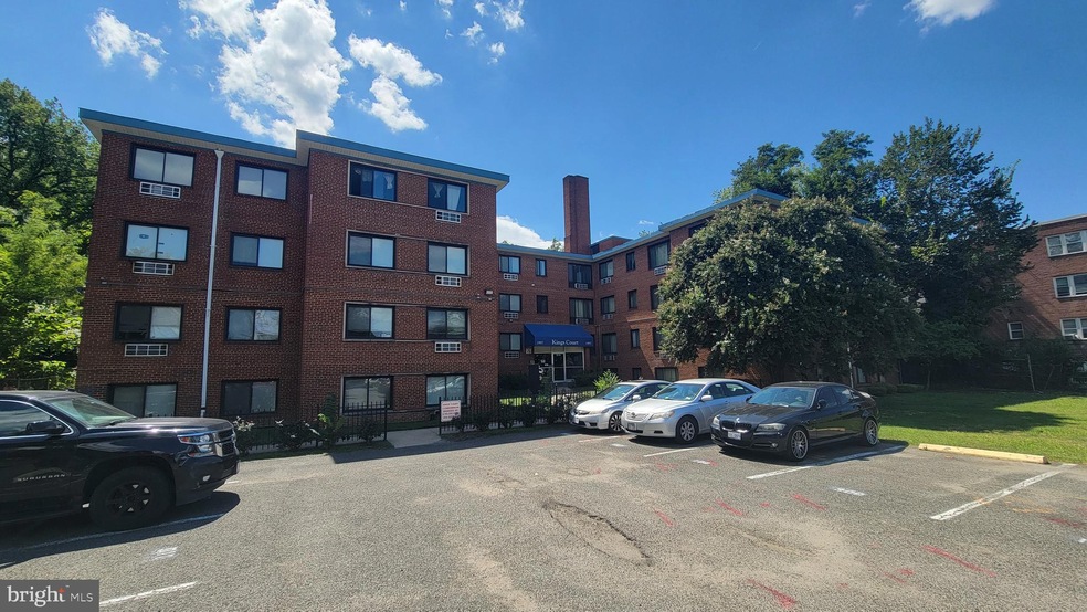 1907 Good Hope Rd SE unit 109, Washington, DC 20020 - photo 1