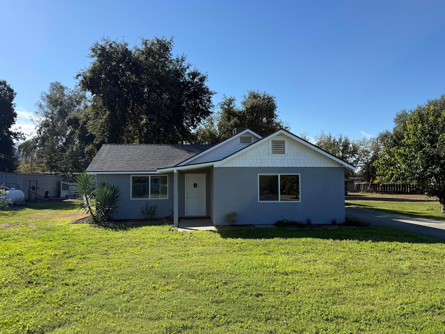 24323 Avenue 324, Woodlake, CA 93286 - photo 1