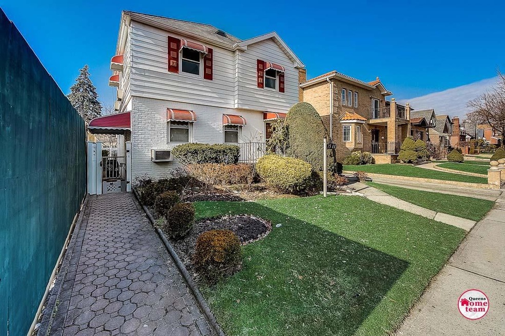 75-44 188th St, Flushing, NY 11366 - photo 1