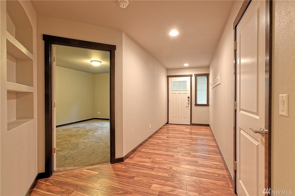 Sold $900,000 • Co-Listing Agent