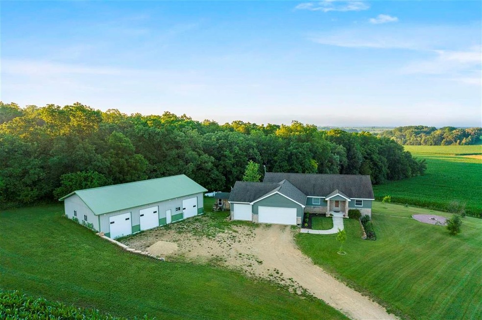 N8080 Smith Rd, Brooklyn, WI 53521 - photo 1