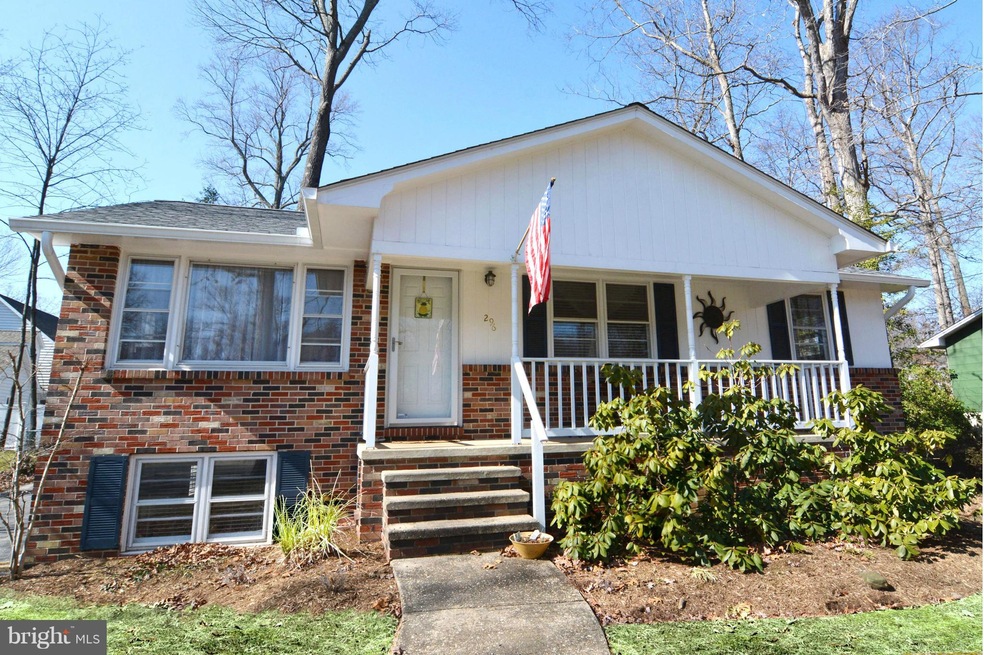 296 Edgemere Dr, Annapolis, MD 21403 - photo 1