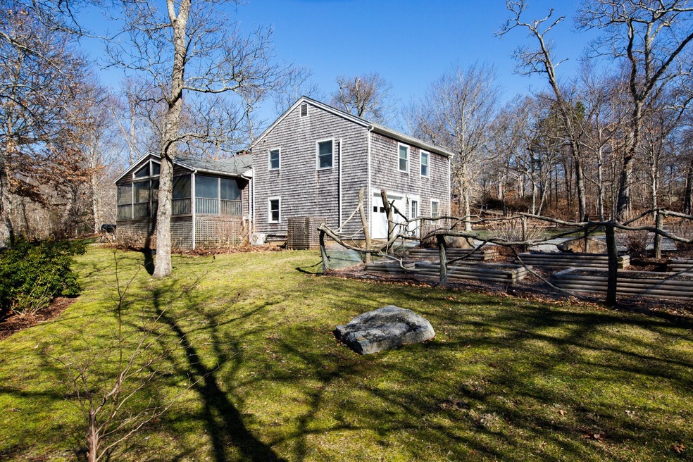 27 Indian Pipe Rd, West Tisbury, MA 02568 - photo 1