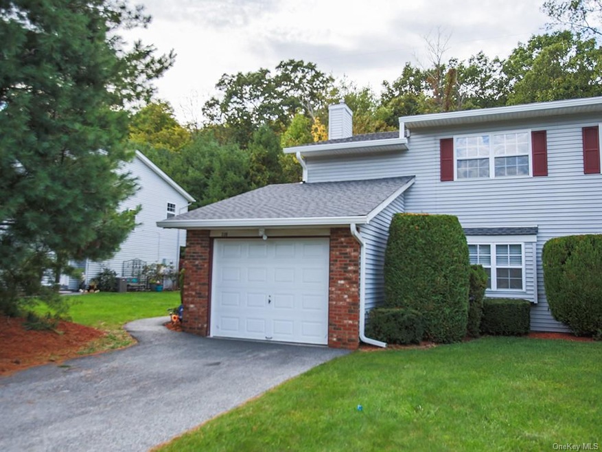 336 Heritage Ln unit 336, Monroe, NY 10950 - photo 1