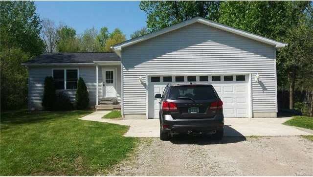 3490 Moak St, Port Huron, MI 48060 - photo 1