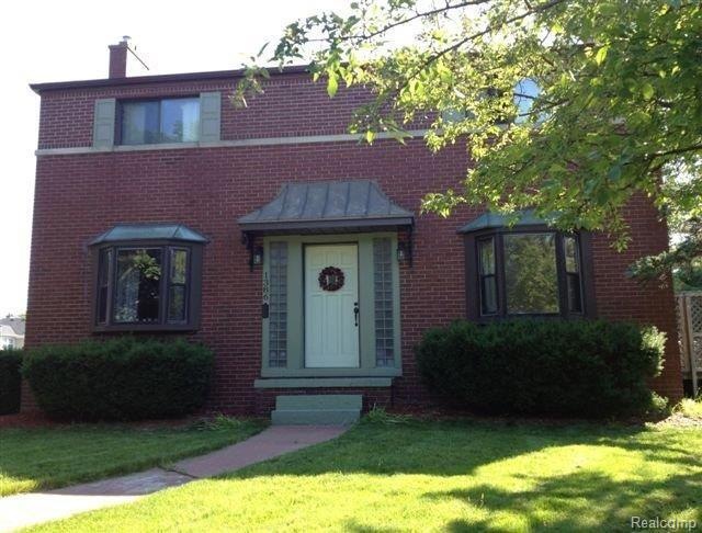 1386 Devonshire