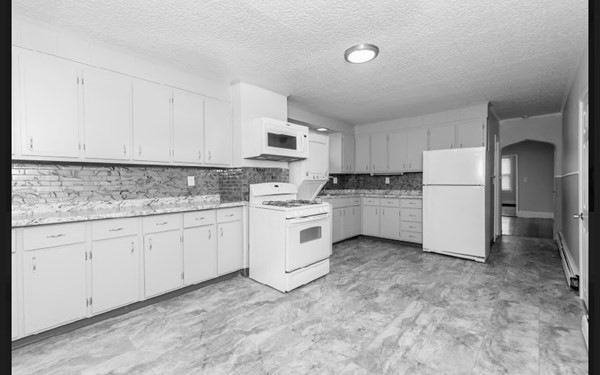 4 Horace St unit 3, Boston, MA 02128 - photo 1