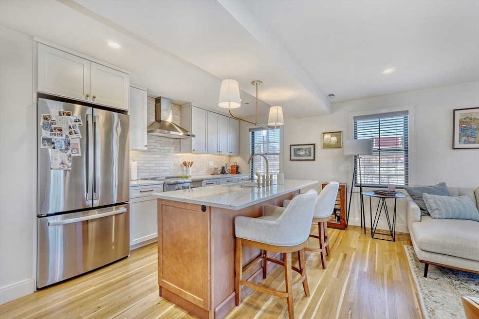 5 Rice St unit 3, Dorchester, MA 02122 - photo 1