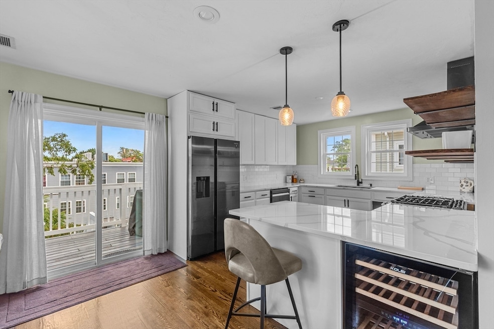 47 Oldfields Rd unit 2, Dorchester, MA 02121 - photo 1