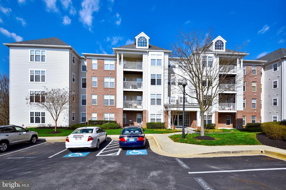 4650 Alcott Way unit 105, Owings Mills, MD 21117 - photo 1