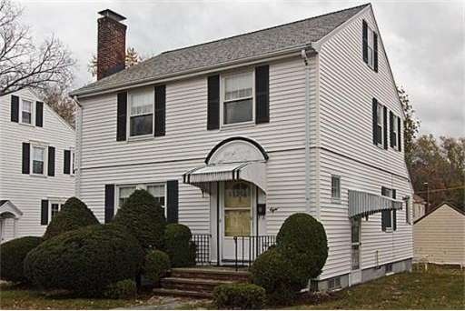 8 Lorraine Rd, Medford, MA 02155 - photo 1