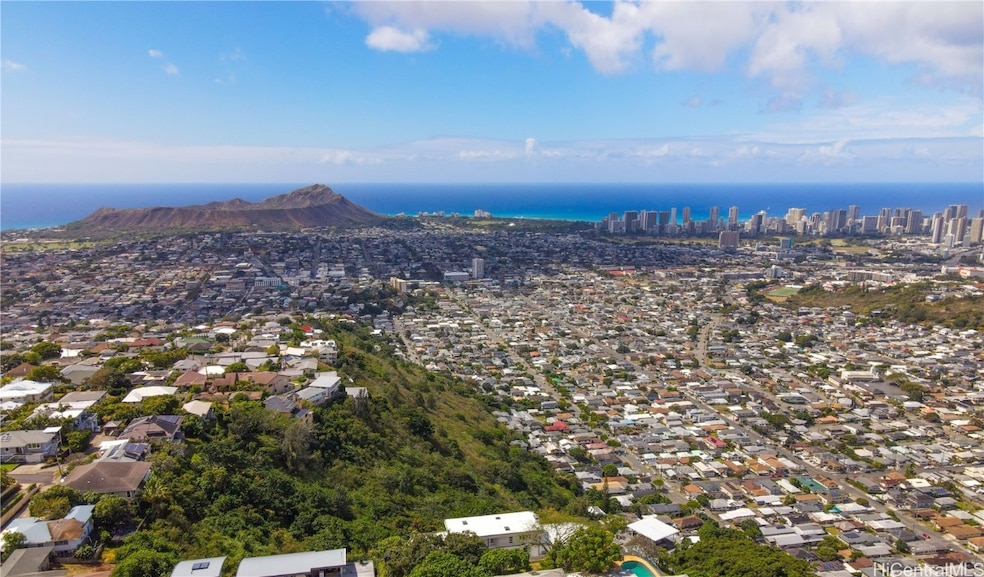 Sold $2,200,000 • Co-Listing Agent