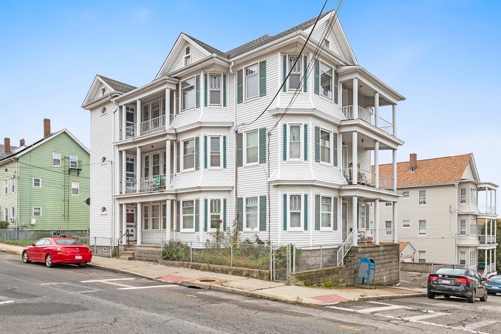 453 Hope St, Fall River, MA 02721 - photo 1