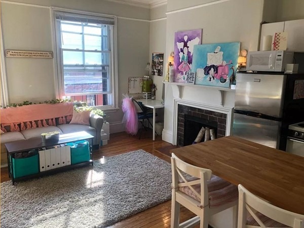 84 Charles St unit 3, Boston, MA 02114 - photo 1