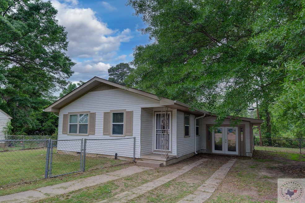 3335 Moore Dr, Texarkana, TX 75503 - photo 1