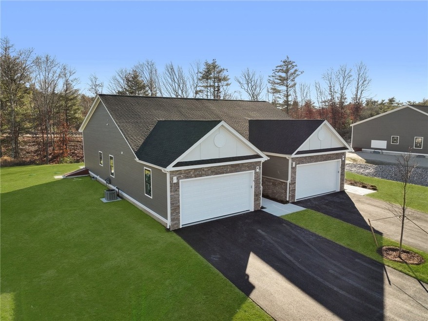 16 Overlook Ln, Glocester, RI 02814 - photo 1