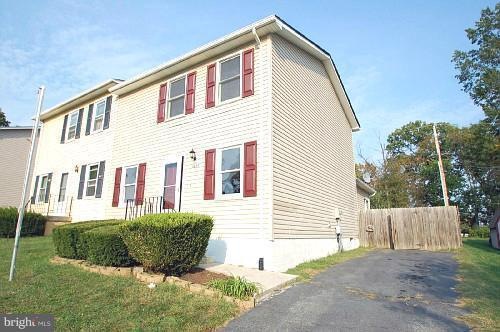 1211 Massanutten Ave, Front Royal, VA 22630 - photo 1